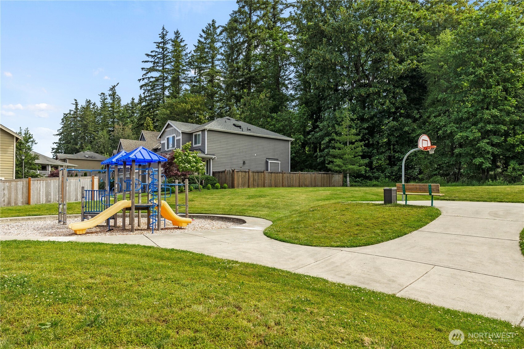 23873 Southeast 286th Place Maple Valley, WA 98038 - Photo 39 of 40