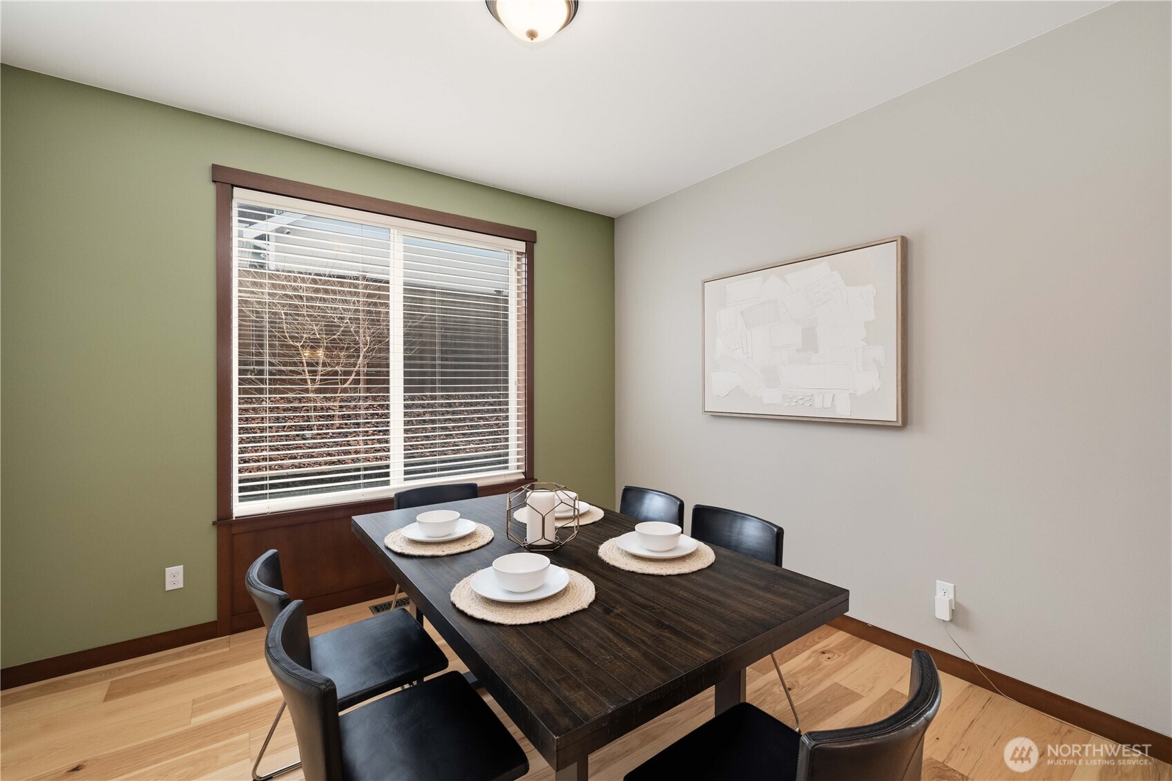 23873 Southeast 286th Place Maple Valley, WA 98038 - Photo 6 of 40