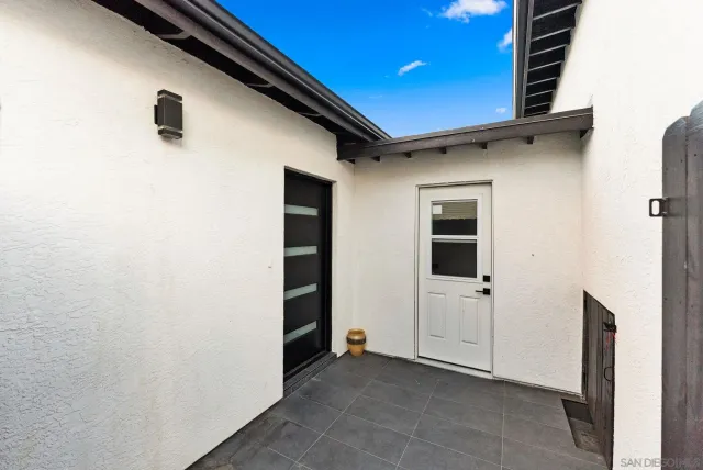 $1,995,000 | 4961 East Mountain View Drive, San Diego, CA 92116