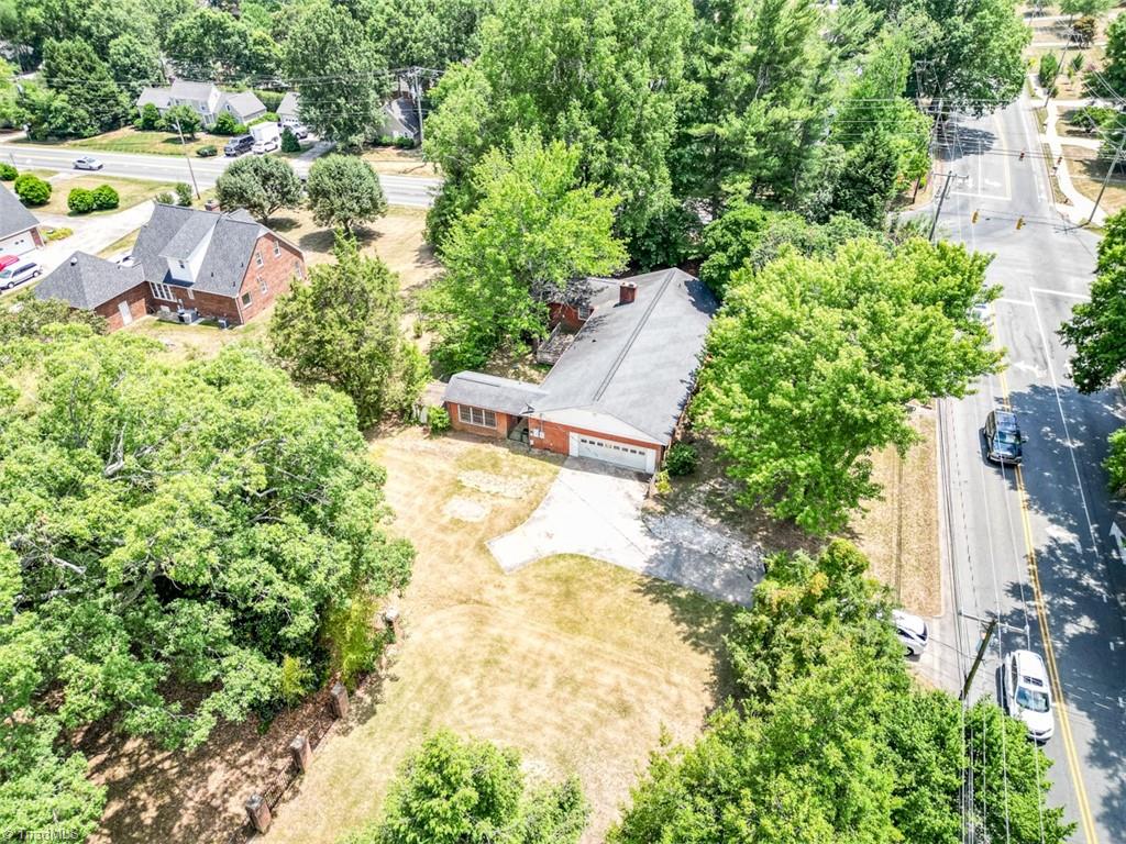 1303 Briarcliff Road Burlington, NC 27215 - Photo 31 of 31