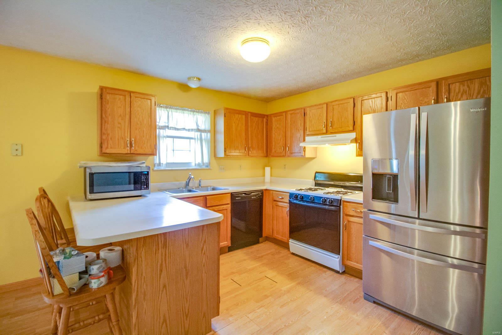 124 Ridge Drive Maryville, IL 62062 - Photo 13 of 25 Gallery Image 13