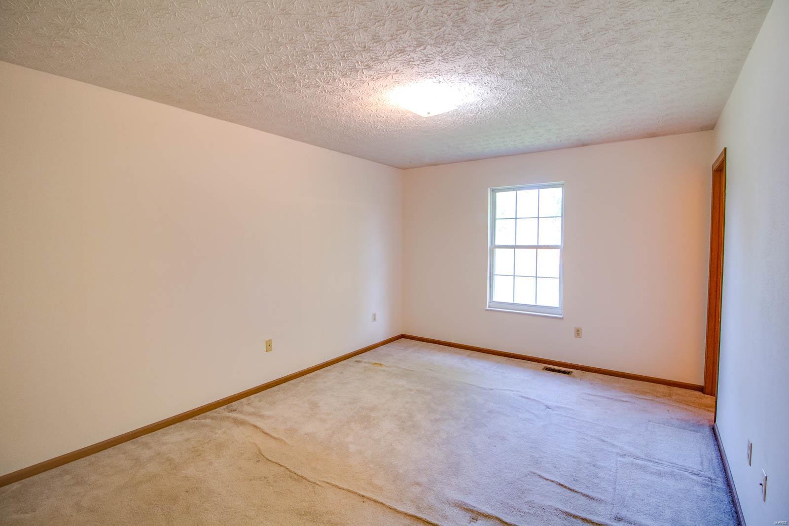 124 Ridge Drive Maryville, IL 62062 - Photo 22 of 25 Gallery Image 22