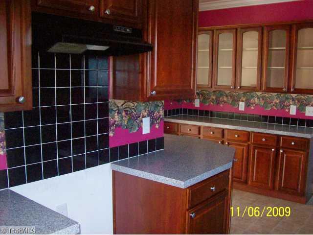 3526 Thayer Road Trinity, NC 27370 - Photo 7 of 11 Kitchen.
