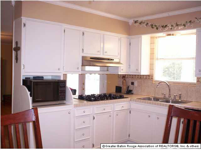 358 Wingate Drive Baton Rouge, LA 70815 - Photo 2 of 18 Gallery Image 2