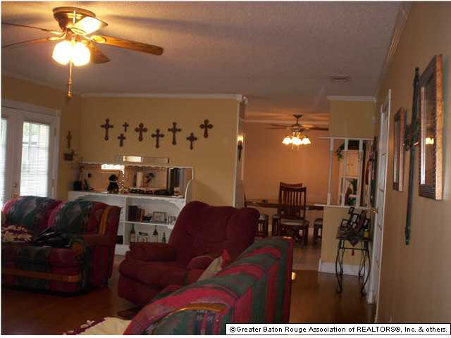 358 Wingate Drive Baton Rouge, LA 70815 - Photo 3 of 18 Gallery Image 3