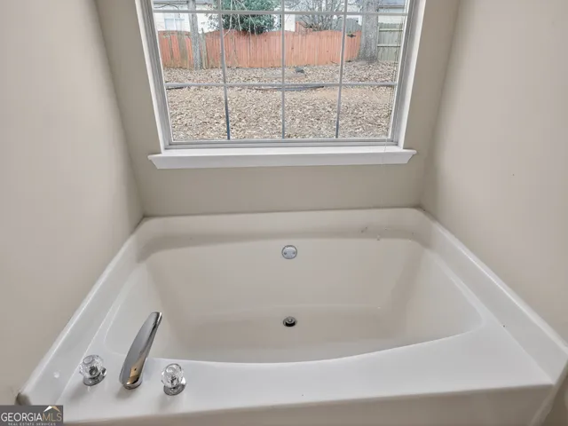 $234,900 | 2396 Hillvale Circle, Lithonia, GA 30058