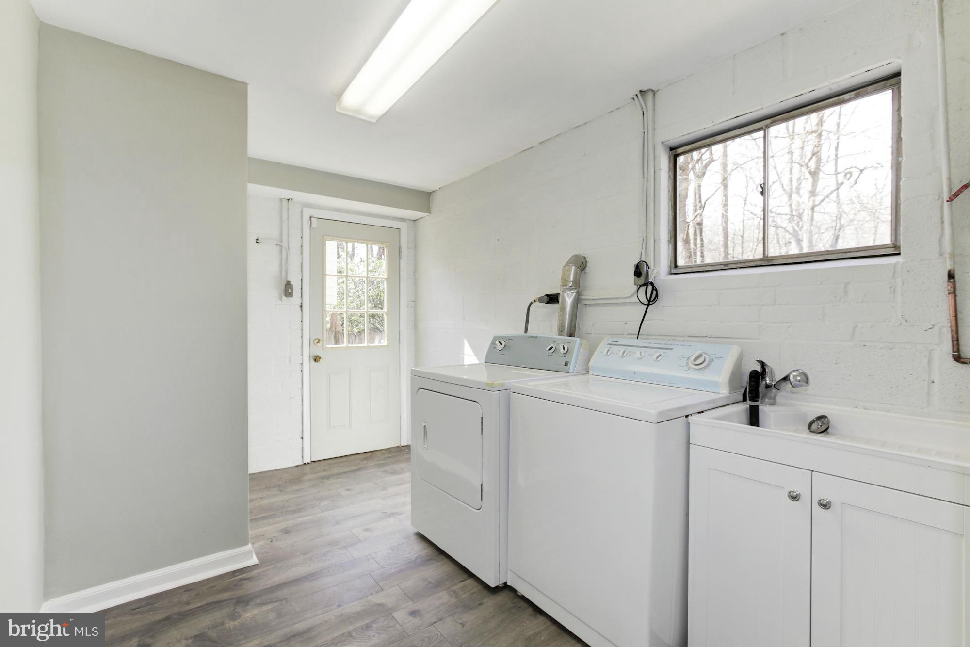 6400 Redwing Road Bethesda, MD 20817 - Photo 25 of 30 Interior (General)