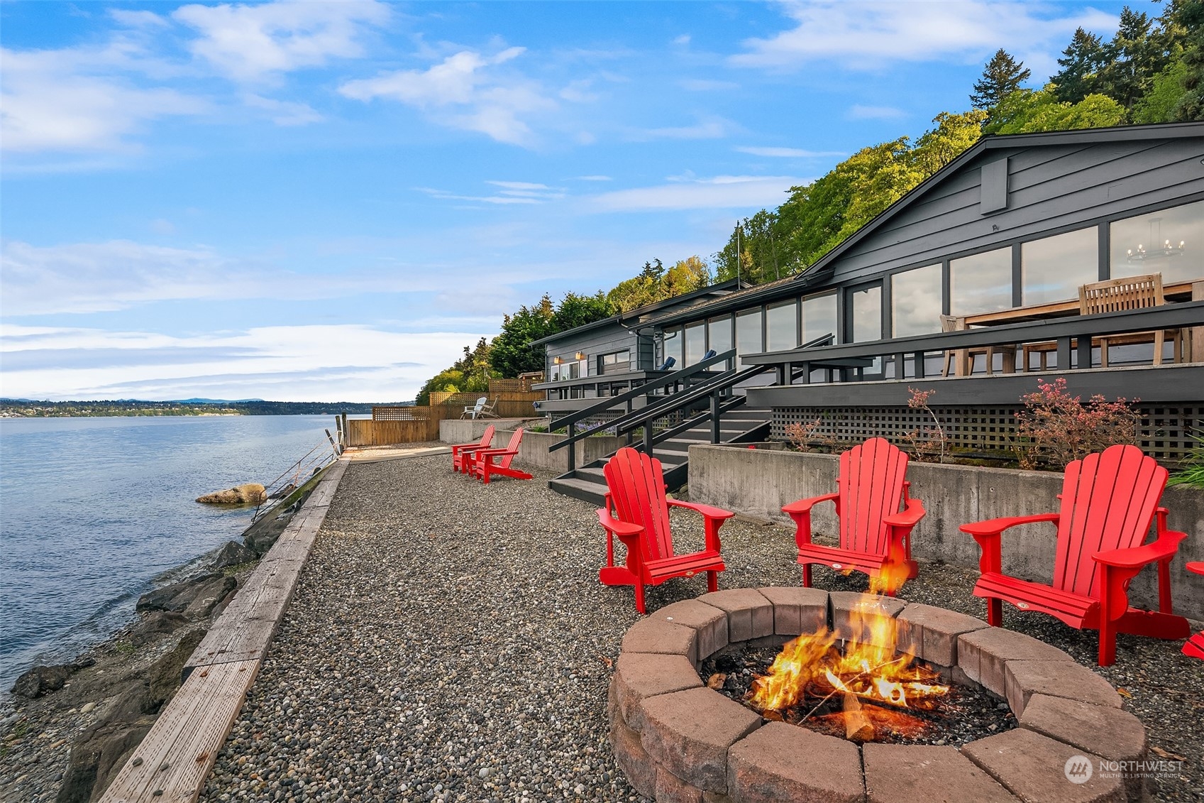 4336 Southwest Luana Beach Road Vashon, WA 98070 - Photo 2 of 35