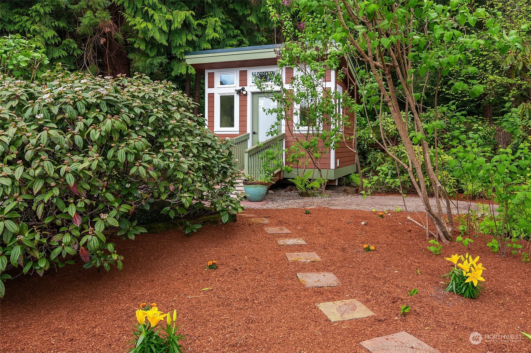 4336 Southwest Luana Beach Road Vashon, WA 98070 - Photo 24 of 35