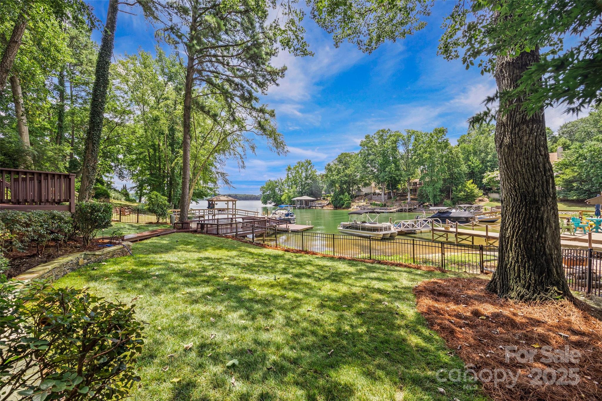 1091 Palmyra Drive Tega Cay, SC 29708 - Photo 2 of 36 Gallery Image 2
