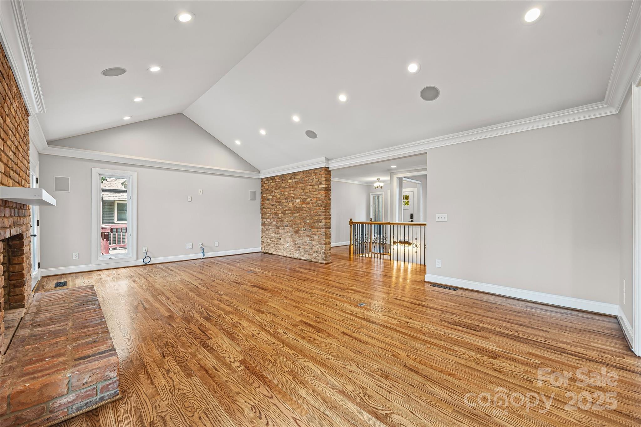 1091 Palmyra Drive Tega Cay, SC 29708 - Photo 7 of 36 Gallery Image 7