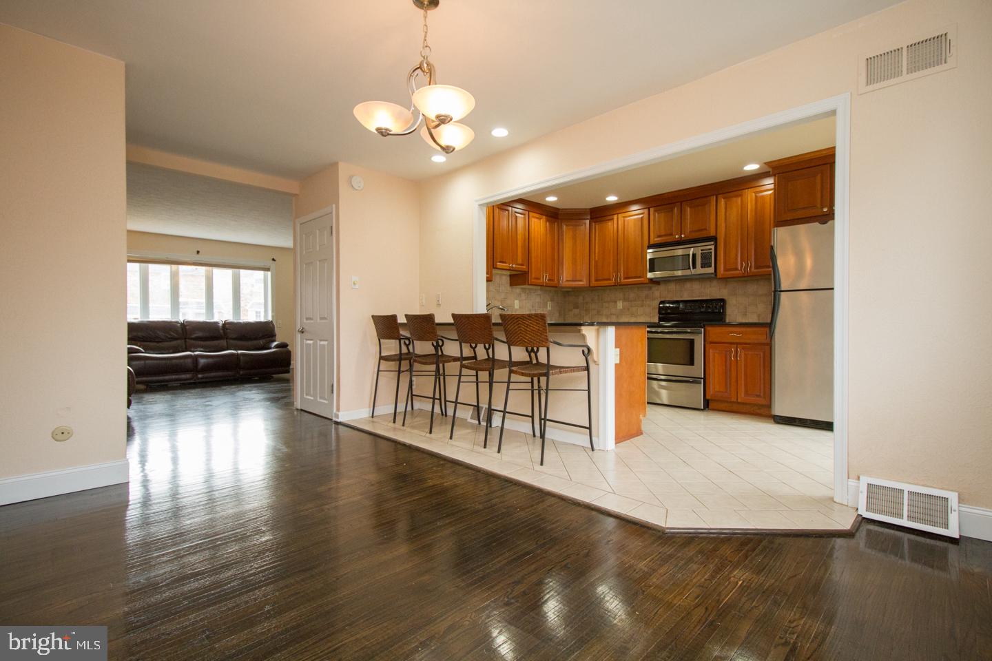 12429 Balston Road Philadelphia, PA 19154 - Photo 12 of 41