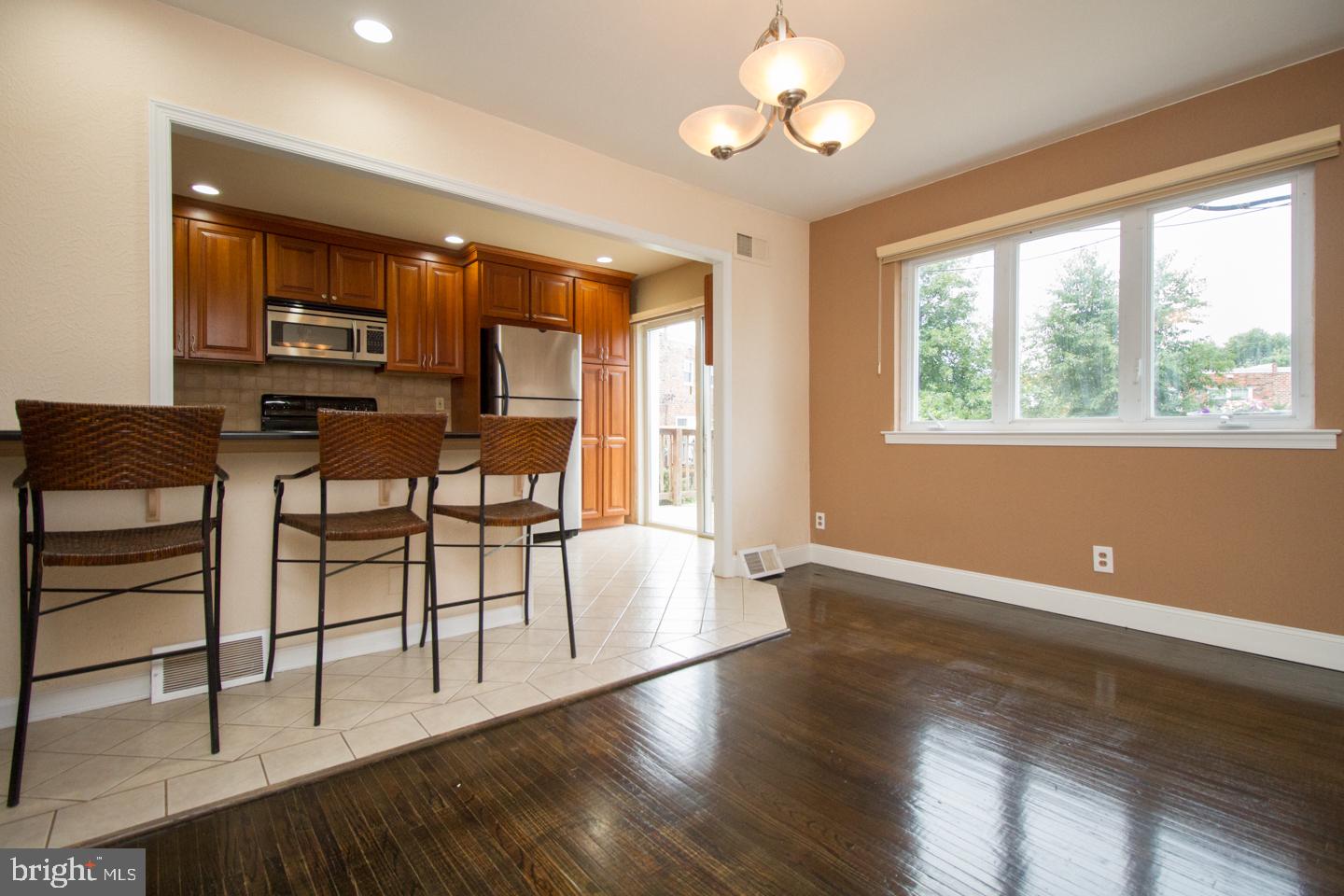 12429 Balston Road Philadelphia, PA 19154 - Photo 13 of 41