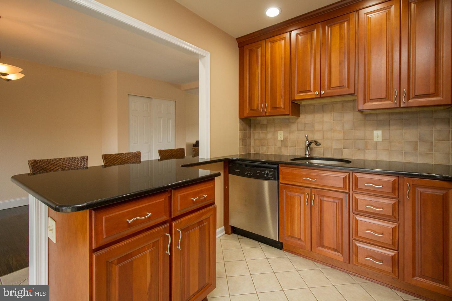 12429 Balston Road Philadelphia, PA 19154 - Photo 17 of 41