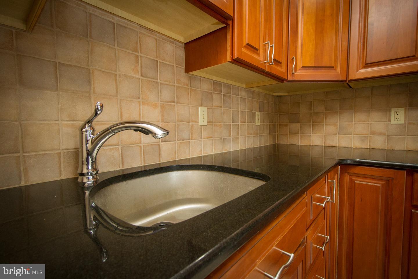 12429 Balston Road Philadelphia, PA 19154 - Photo 18 of 41