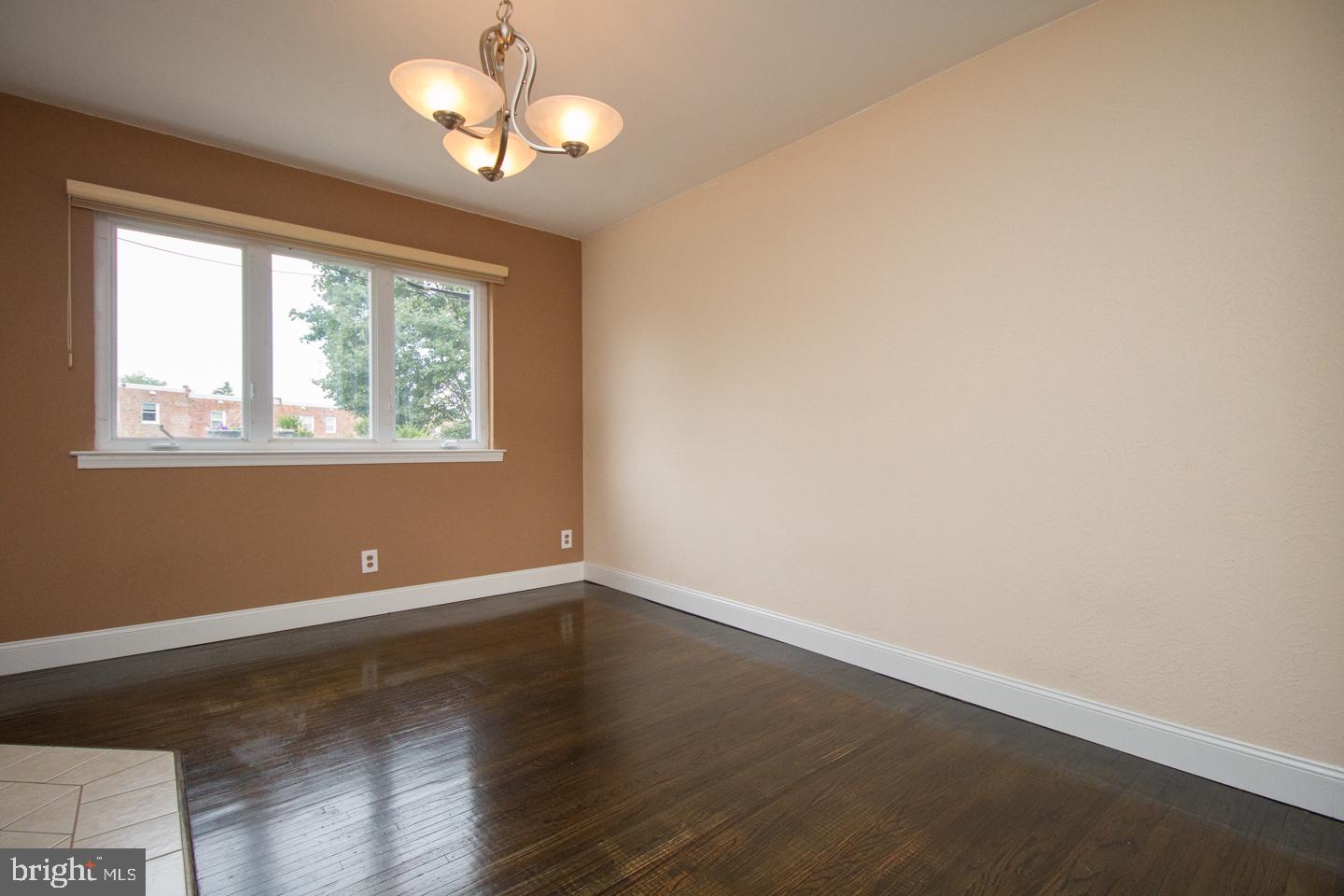 12429 Balston Road Philadelphia, PA 19154 - Photo 10 of 41