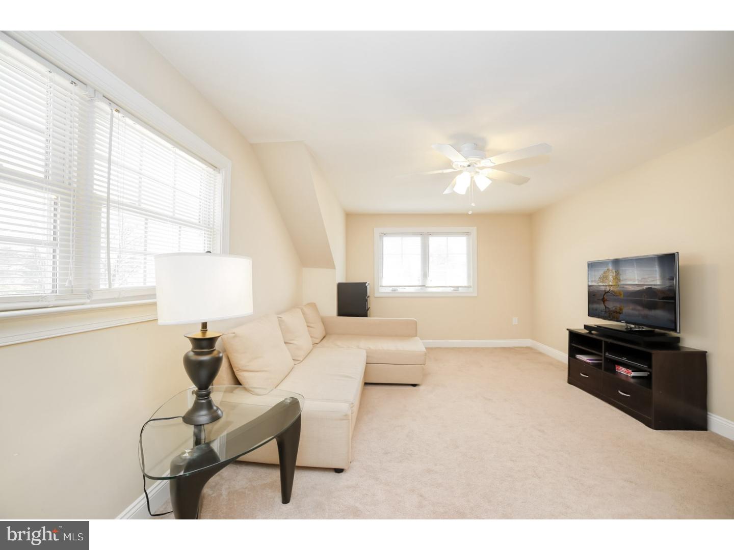 685 Paddock Road Havertown, PA 19083 - Photo 15 of 25