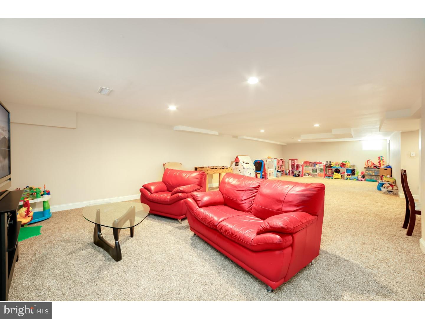 685 Paddock Road Havertown, PA 19083 - Photo 21 of 25
