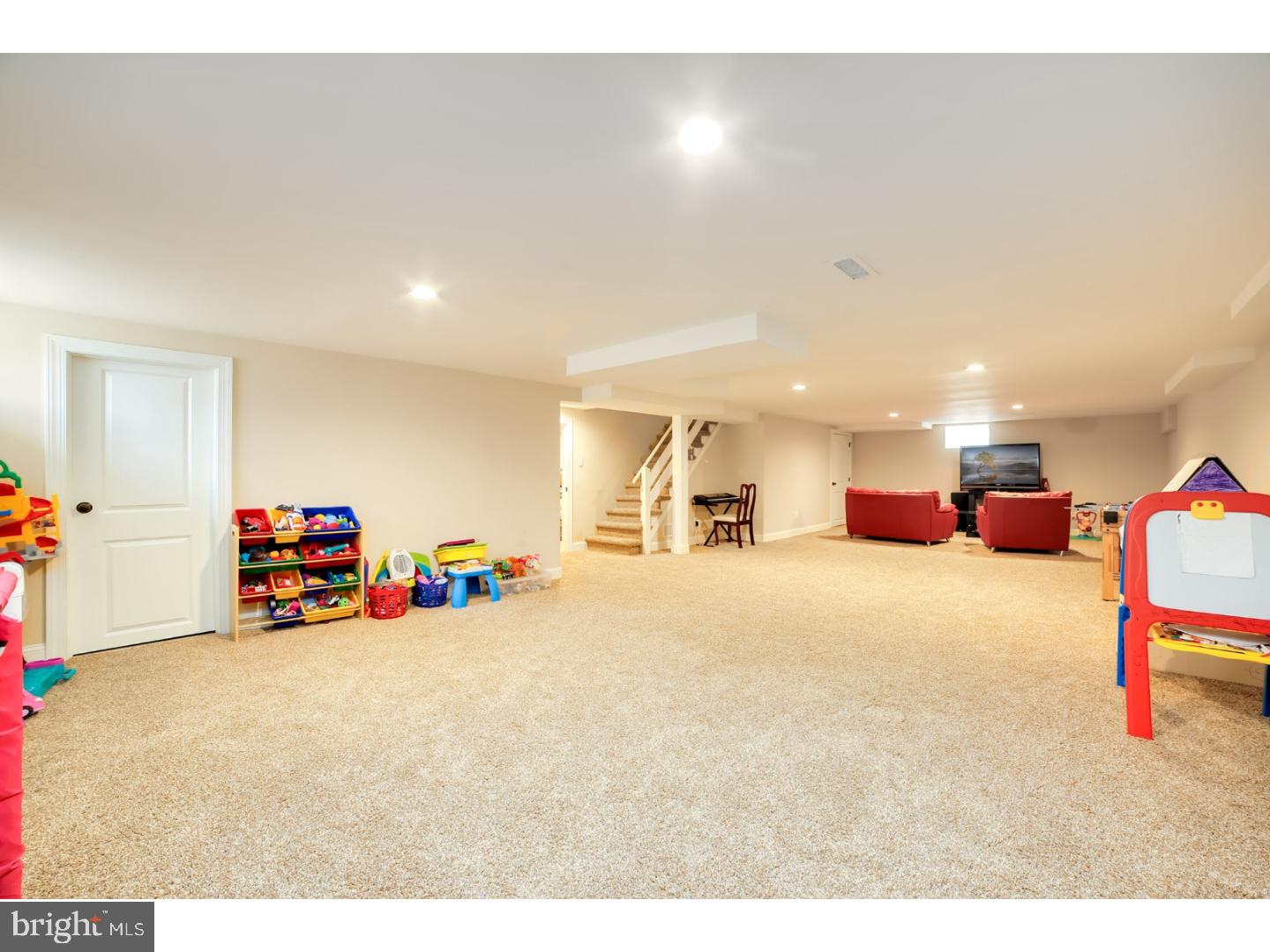 685 Paddock Road Havertown, PA 19083 - Photo 23 of 25