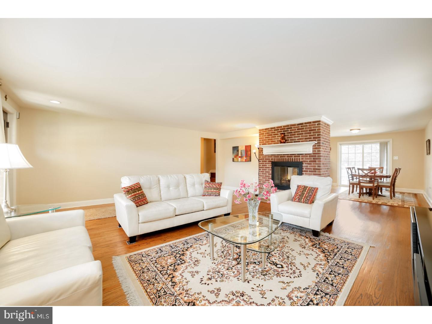 685 Paddock Road Havertown, PA 19083 - Photo 4 of 25