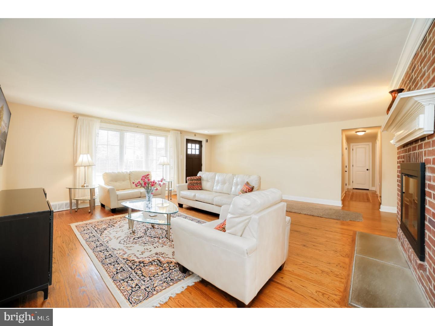685 Paddock Road Havertown, PA 19083 - Photo 5 of 25