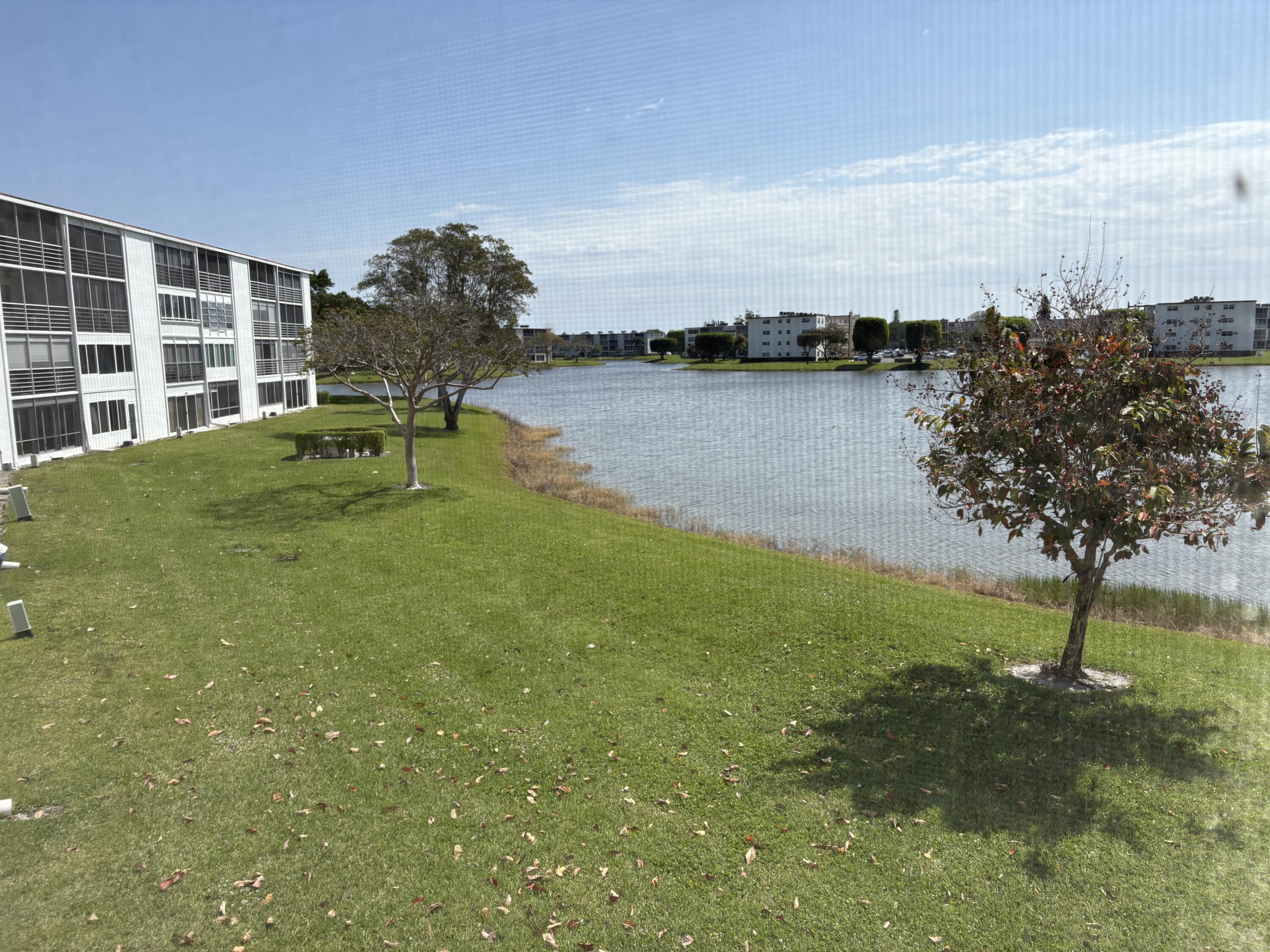 2024 Rexford B, Unit 2024B Boca Raton, FL 33434 - Photo 24 of 27 IMG_2464