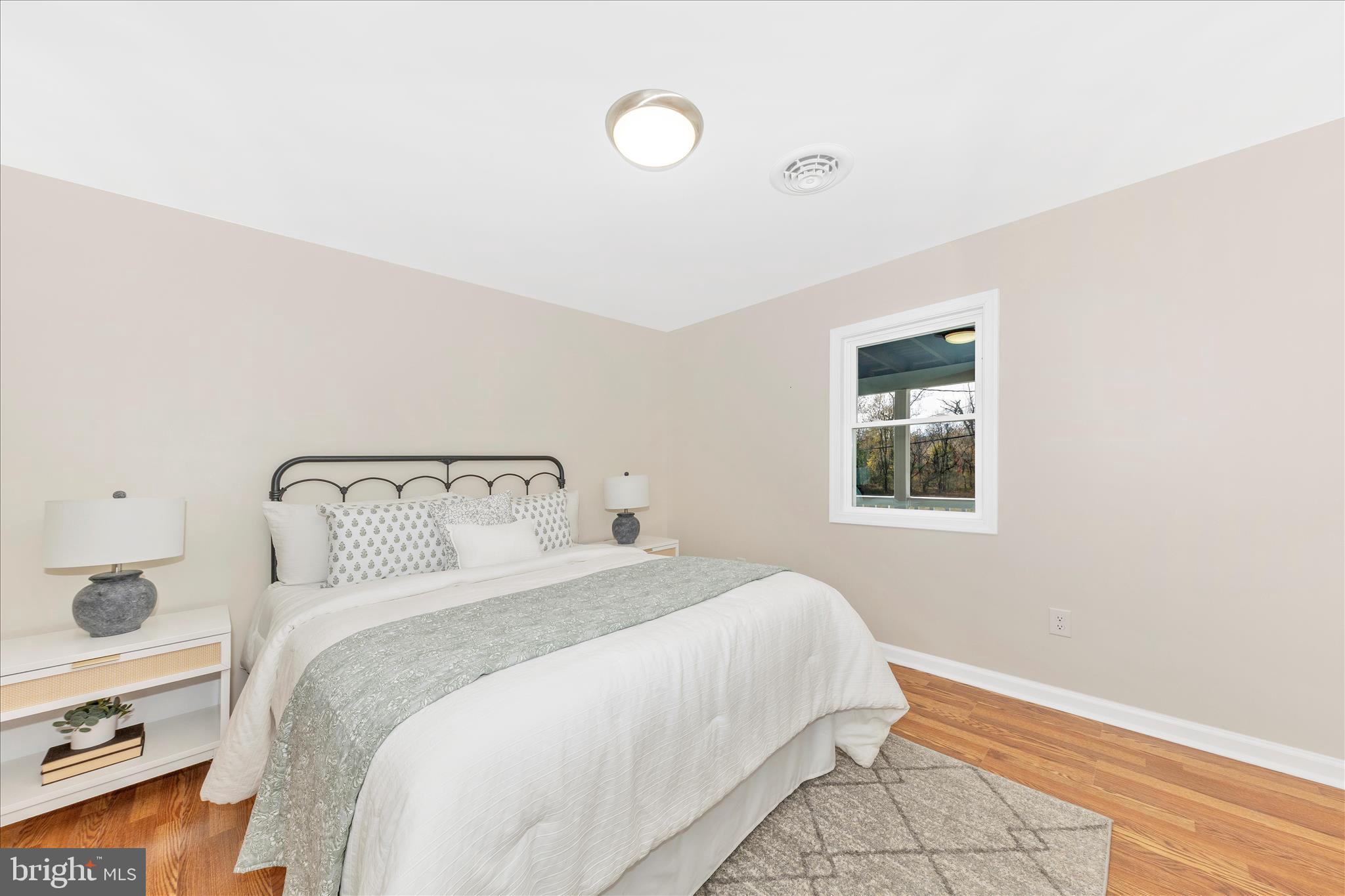 2802 Monument Road Myersville, MD 21773 - Photo 27 of 52 Bedroom 3