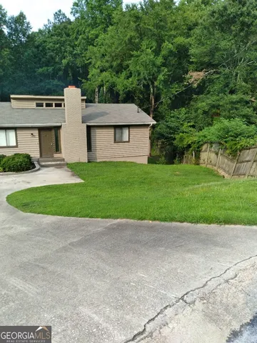 $900 | 1376 Country Ln Way Northeast, Conyers, GA 30012