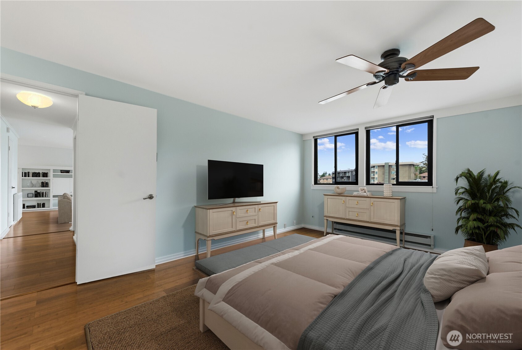 3717 Beach Drive Southwest, Unit 113 Seattle, WA 98116 - Photo 25 of 38