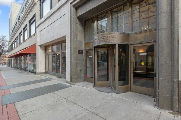 $1,850 | 108 West Jefferson Street, Unit 706, Syracuse, NY 13202