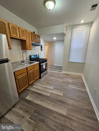 $1,200 | 2253 North 16th Street, Unit 2R, Philadelphia, PA 19132
