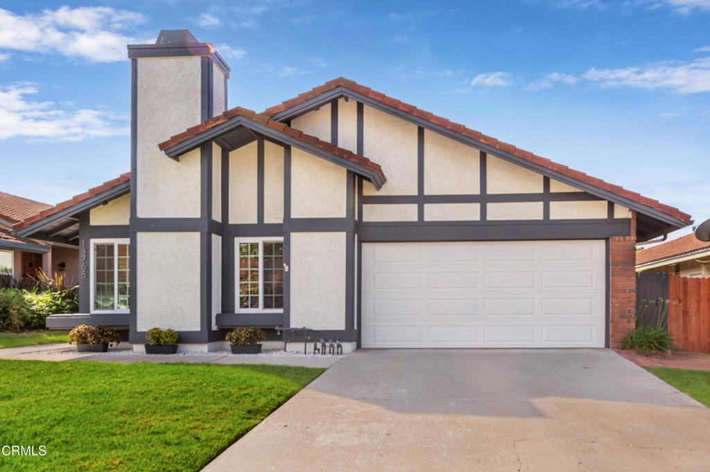 13768 Laurelhurst Road Moorpark, CA 93021 - Photo 2 of 23