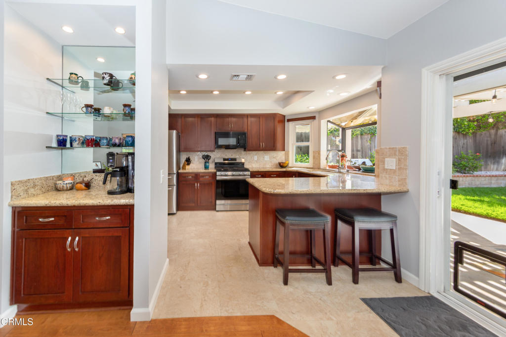 13768 Laurelhurst Road Moorpark, CA 93021 - Photo 9 of 23