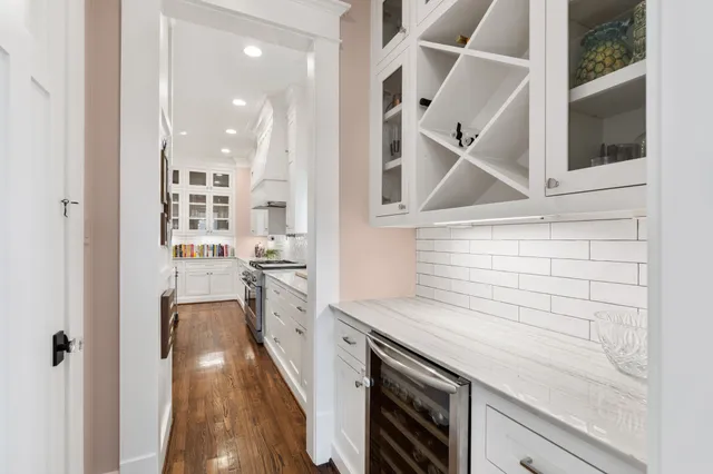 $1,699,000 | 425 Byrne Street, Houston, TX 77009