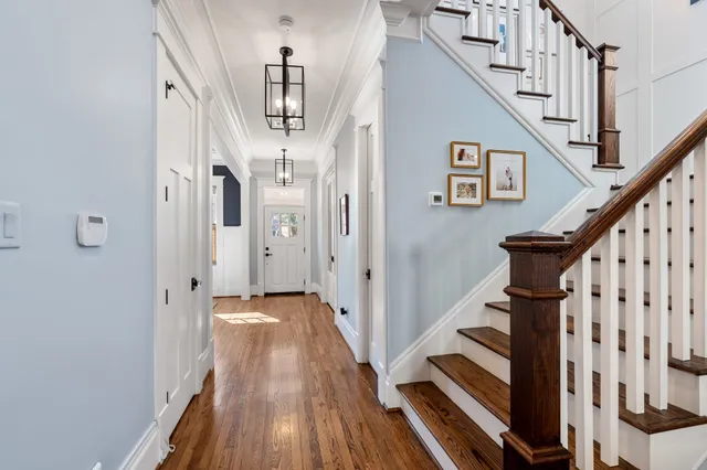 $1,699,000 | 425 Byrne Street, Houston, TX 77009