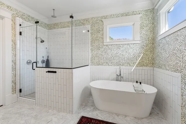 $1,699,000 | 425 Byrne Street, Houston, TX 77009