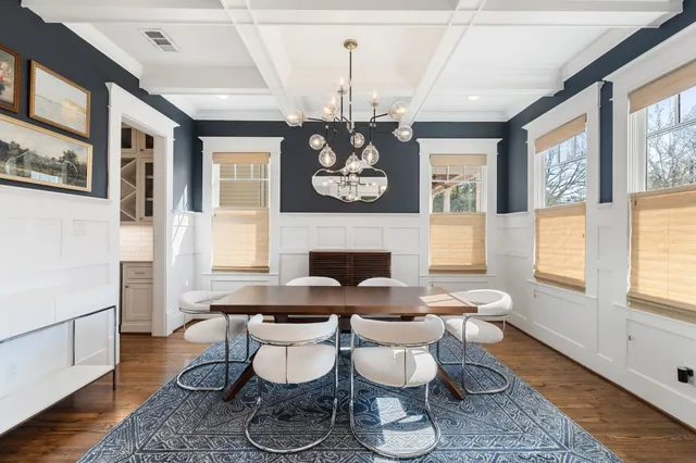 $1,699,000 | 425 Byrne Street, Houston, TX 77009