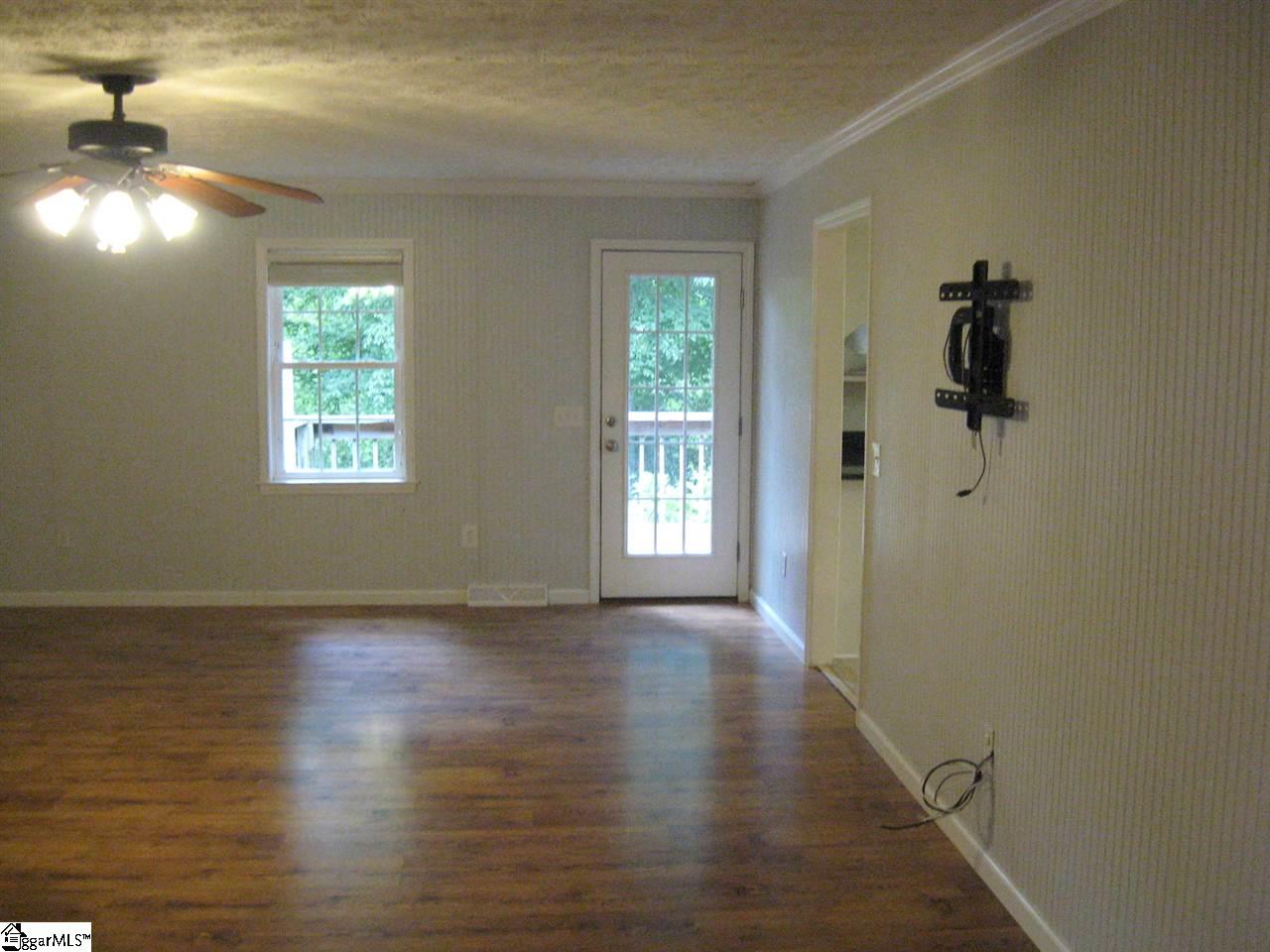 53 Doverdale Road Greenville, SC 29615 - Photo 3 of 18 Gallery Image 3