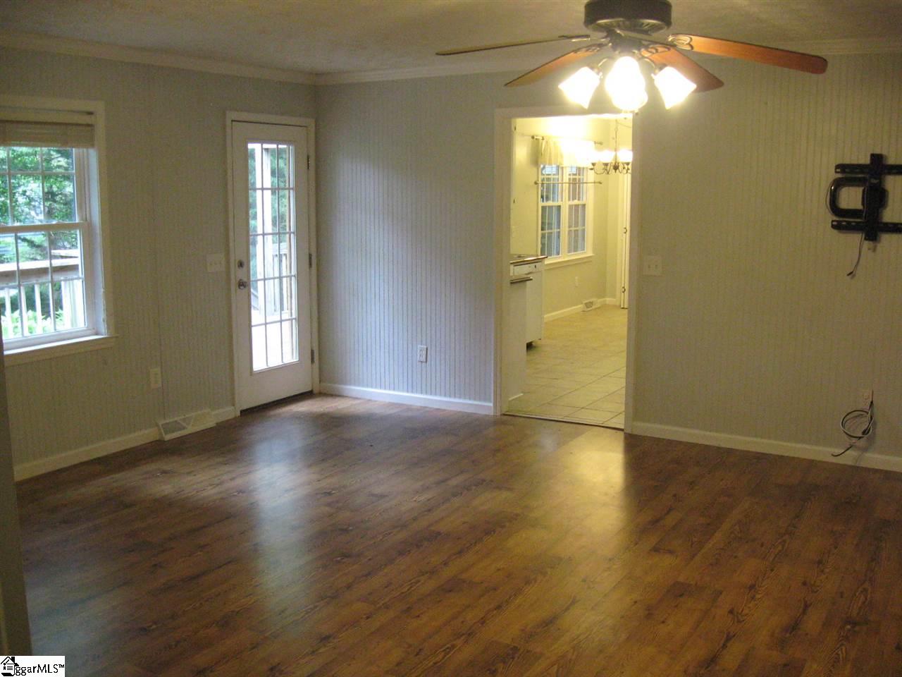 53 Doverdale Road Greenville, SC 29615 - Photo 5 of 18 Gallery Image 5