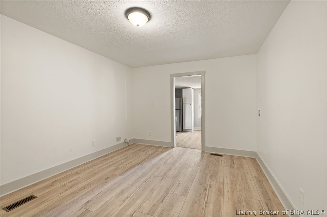 29723 Robin Road Pekin, IN 47165 - Photo 15 of 55 Gallery Image 15