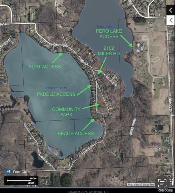 2102 Miles Road Lapeer, MI 48446 - Photo 3 of 33