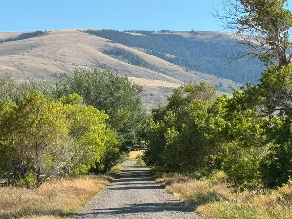 $16,400,000 | 1200 Lands Creek Road, Albion, ID 83311
