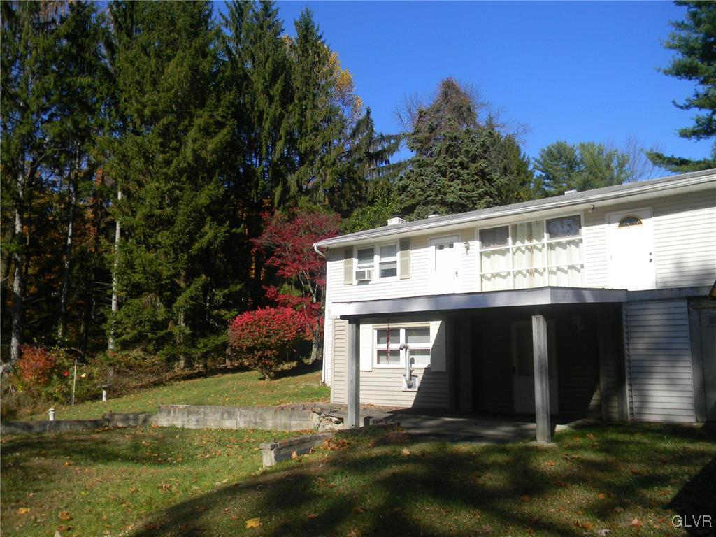 300 Spring Valley Road Easton, PA 18042 - Photo 4 of 28 Gallery Image 4