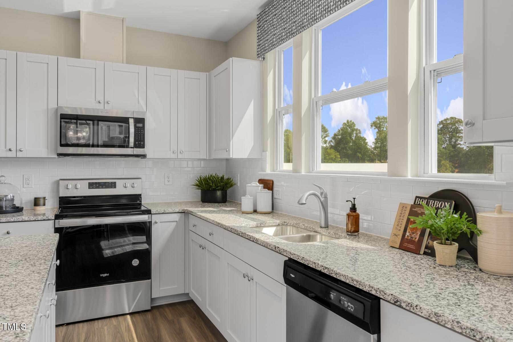 116 Siebold Street Garner, NC 27529 - Photo 18 of 33 RDU_MagnoliaPark_Claymore_Lot404_Kitchen