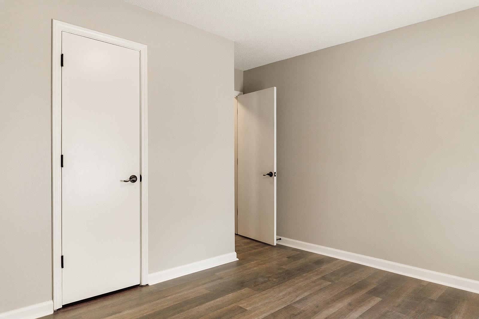 6976 Rockingham Road Memphis, TN 38125 - Photo 12 of 24 a view of an empty room