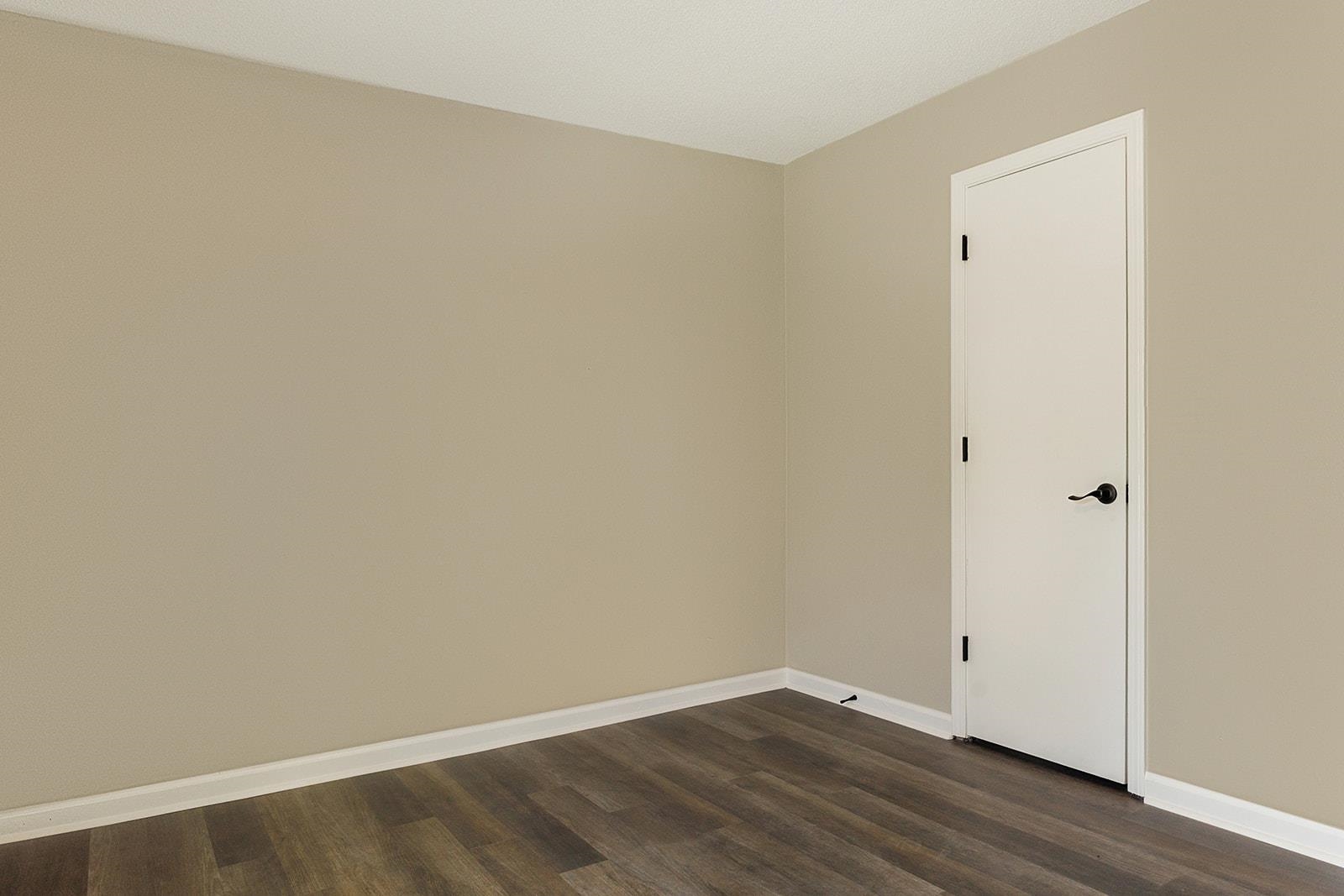 6976 Rockingham Road Memphis, TN 38125 - Photo 14 of 24 a view of an empty room