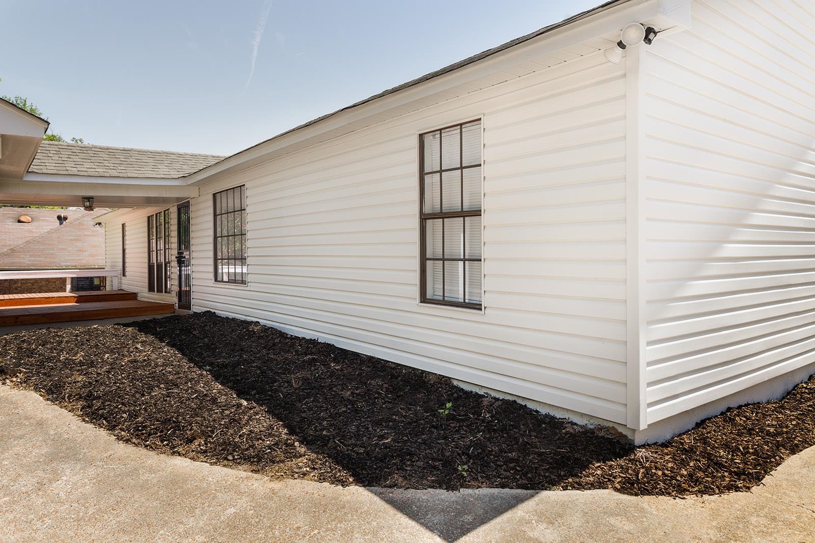 6976 Rockingham Road Memphis, TN 38125 - Photo 24 of 24 a view of a house with a yard