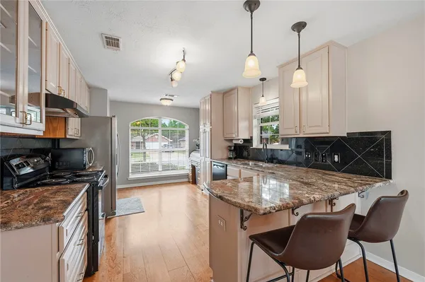 $298,500 | 5800 Sheffield Terrace Lane, Bryan, TX 77802