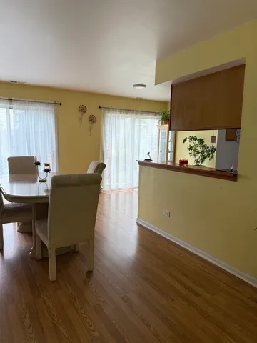 $253,000 | 404 Lauren Lane, Island Lake, IL 60042