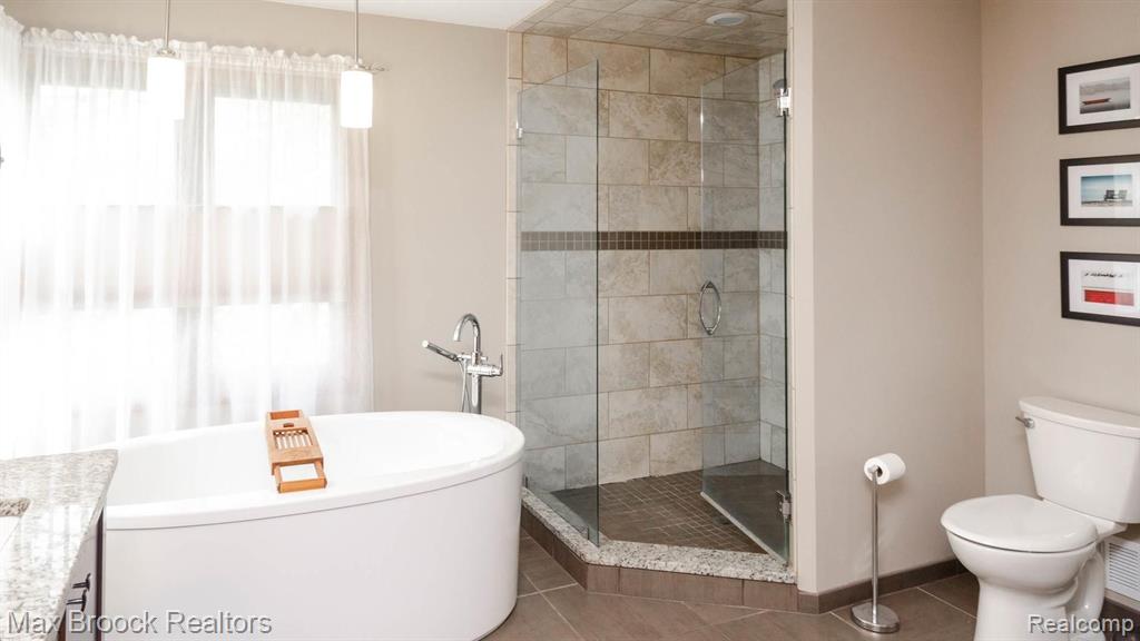 3750 Edinborough Drive Rochester Hills, MI 48306 - Photo 29 of 64